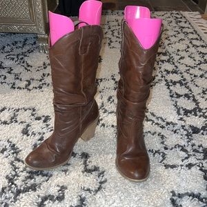Chestnut Vegan Leather Slouchy Cowboy Boots Size 8